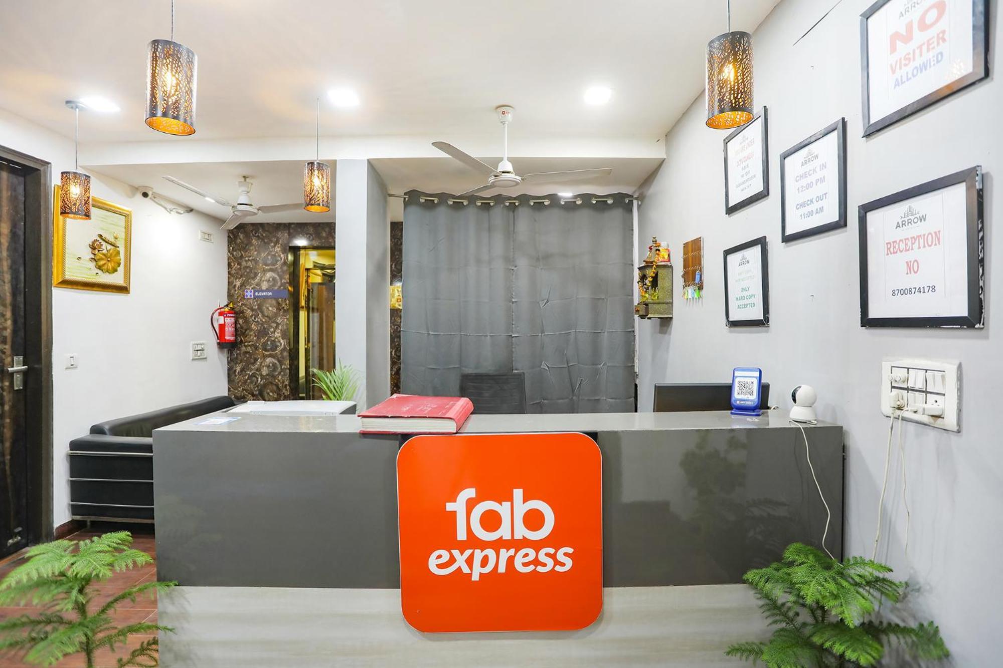 新德里 Fabexpress The Arrow酒店 外观 照片